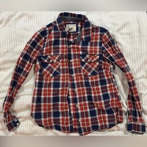 Forever 21 Red and Navy Plaid Flannel Shirt - small